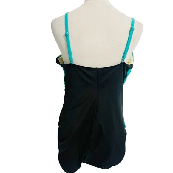 MagicSuit Size 16 One Piece Swimsuit Slimming Flattering Smoothing - Picture 6 of 9